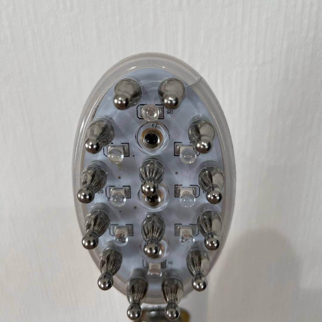 赤色LED 薄毛や抜け気のお悩みに！美ルル　ブリリアントヘアー