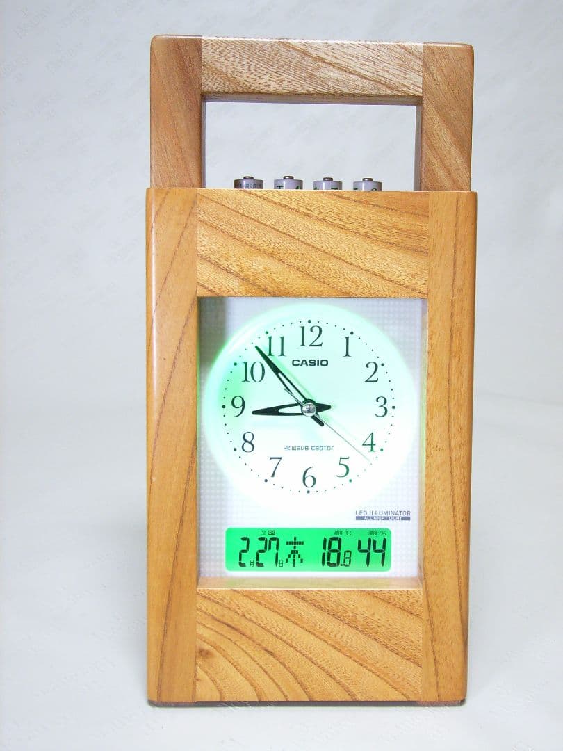 S012総欅板材ハンドル付き斜め型電波目覚まし時計（カシオTQT−351NJ使用