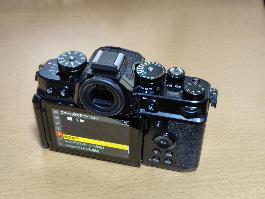 Nikon Zf ボディ(ブラック)
