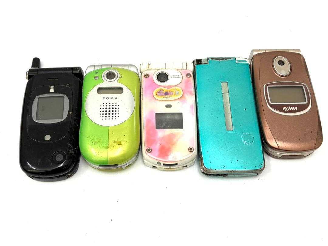 W 携帯電話 ガラケーまとめ 約31台 携帯部品取り 約3kg 平成 ジャンク