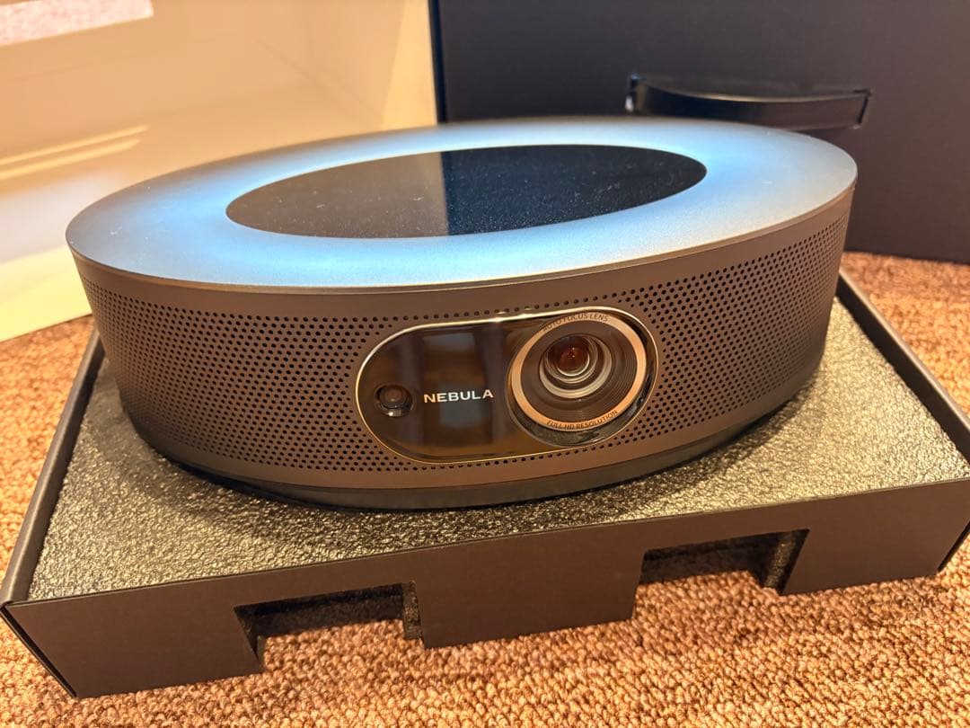 Anker NEBULA Cosmos プロジェクター 本体