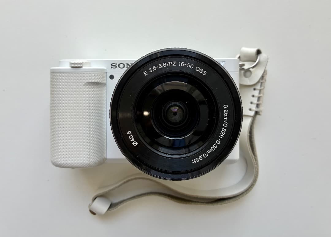 SONY α ミラーレスカメラ ZV-E10ホワイトと16-50mmレンズset