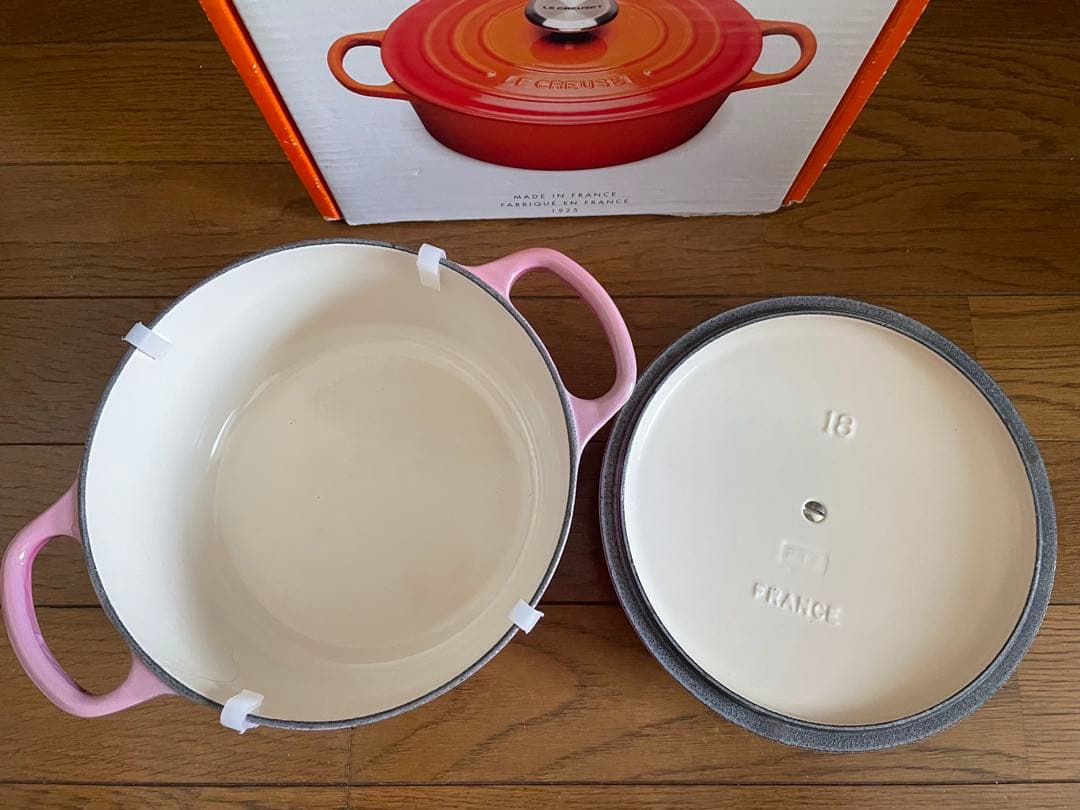 LE CREUSETブーケピンクココットロンド18cm