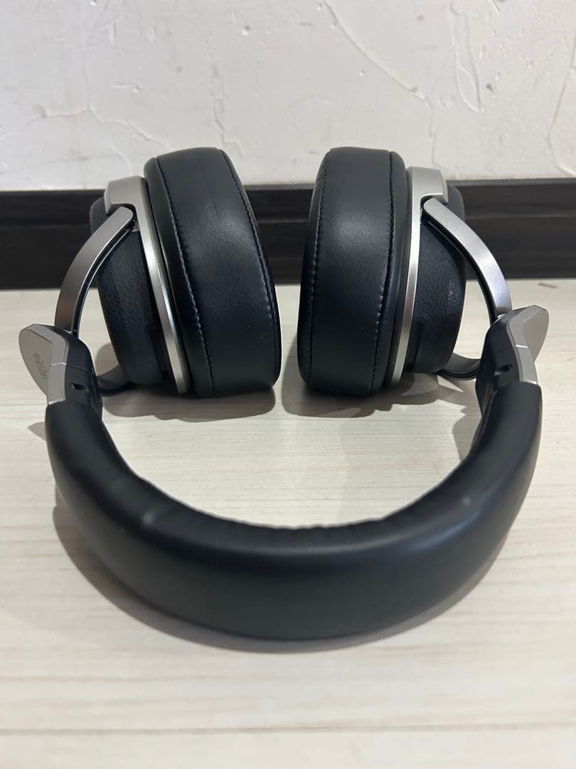 【美品】SONY デジタルサラウンドヘッドホンシステム MDR-HW700DS