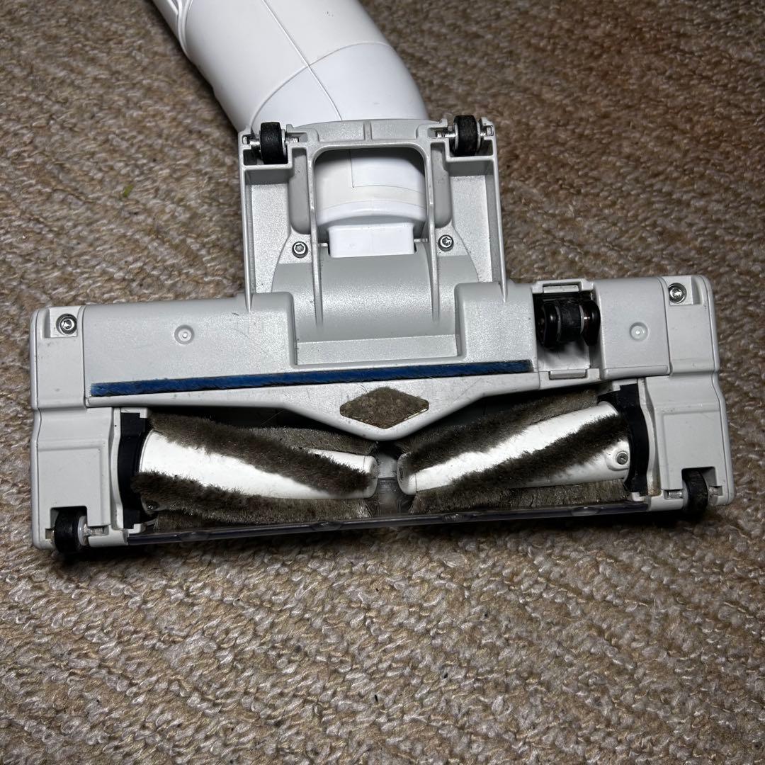 【2022年製・良品】Panasonic MC-NS10K コードレス掃除機