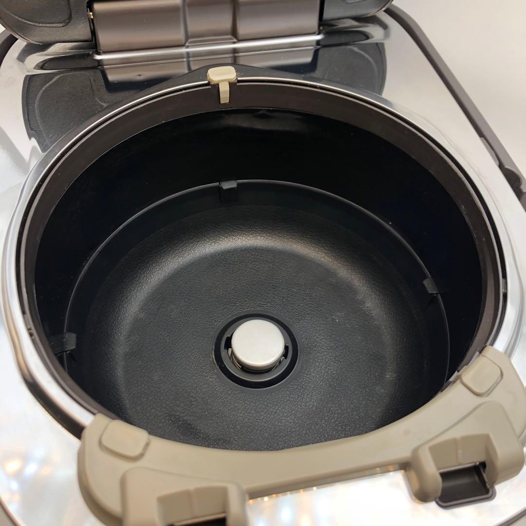 Panasonic 可変圧力IHジャー炊飯器 SR-M10A 2024年製