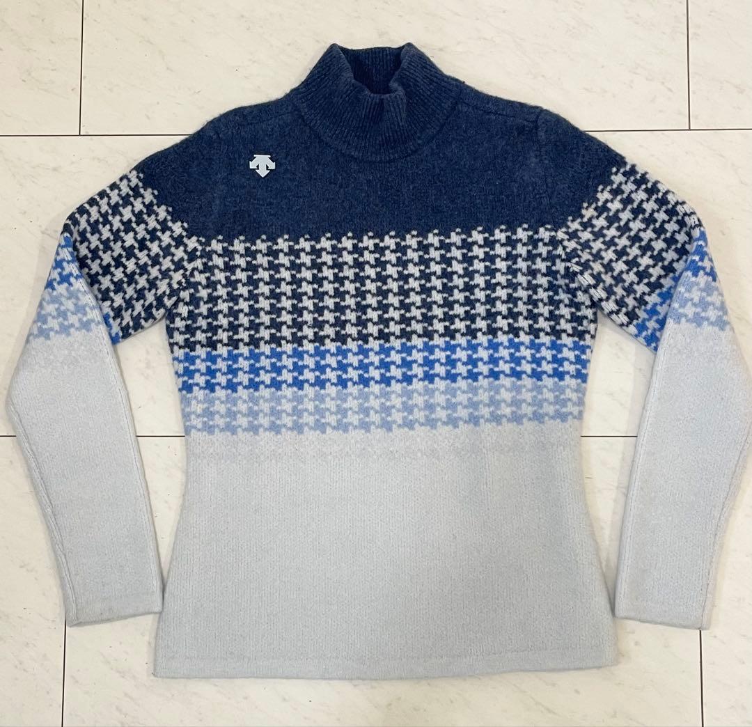 デサントゴルフ　紡毛ダブルジャガードボトルネックボーダーセーター　レディース