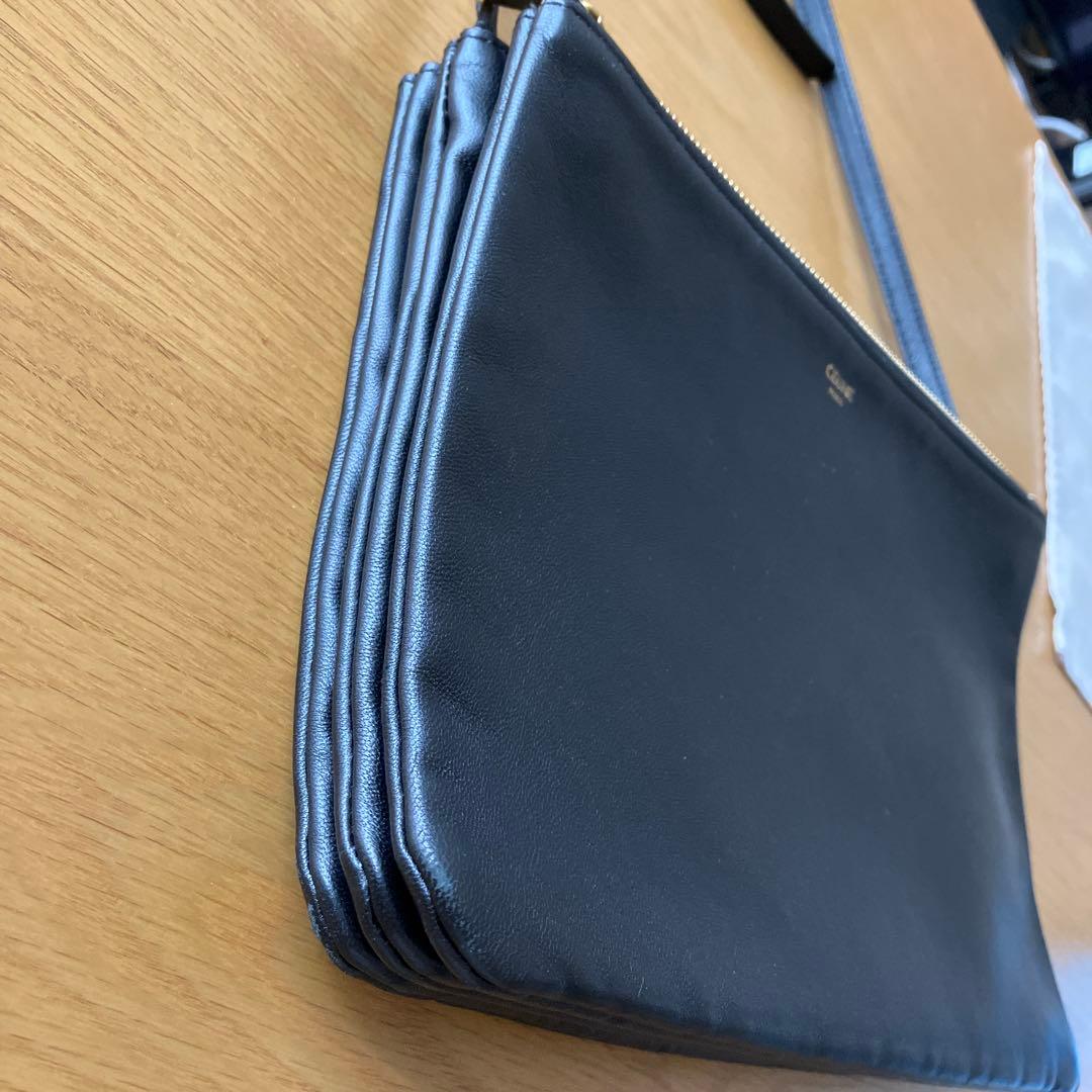 CELINE トリオ　ラージ　ブラック　レザー ショルダーバッグ