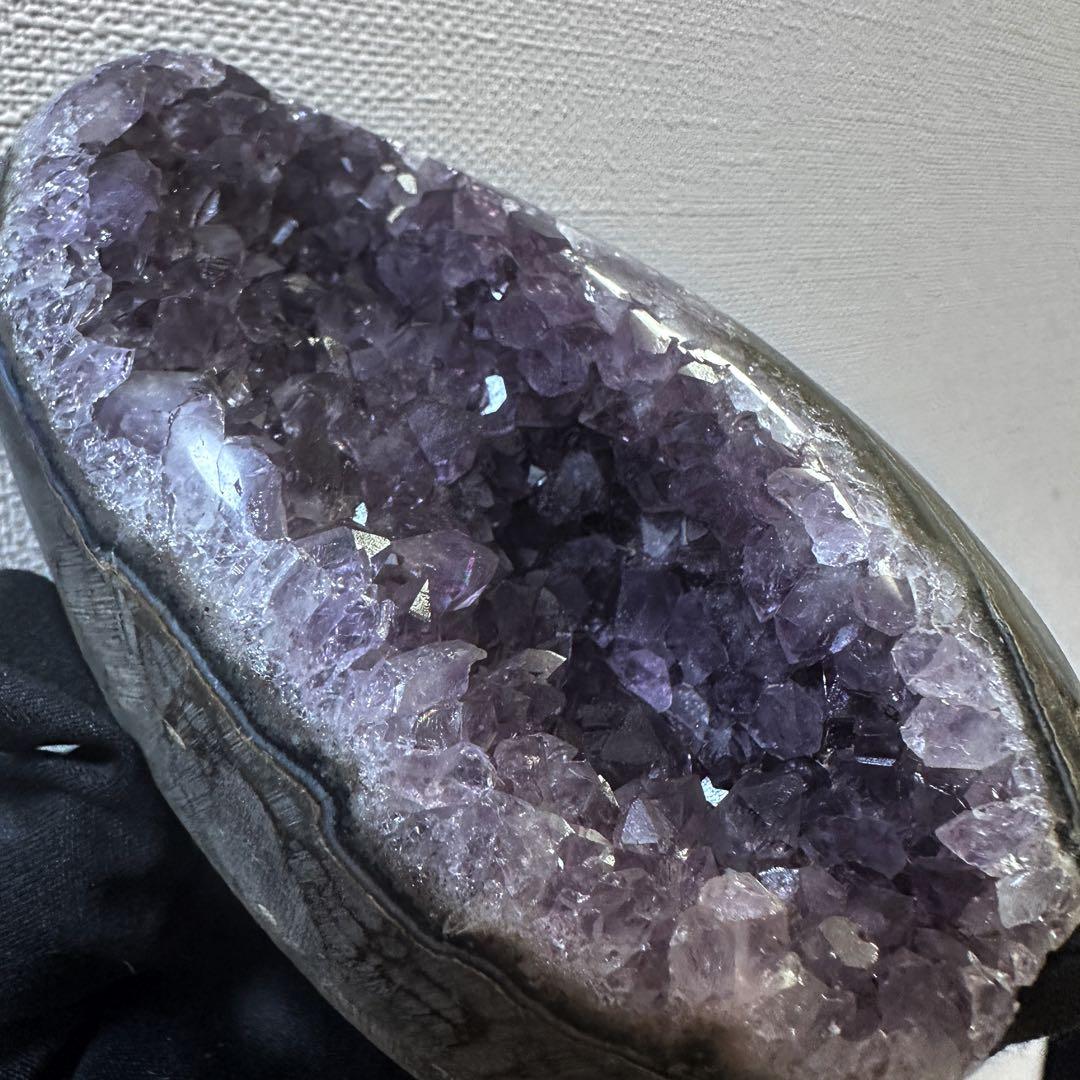 濃紫の煌めきウルグアイ産☆キラキラ☆アメジストクラスターパワーストーンA1108