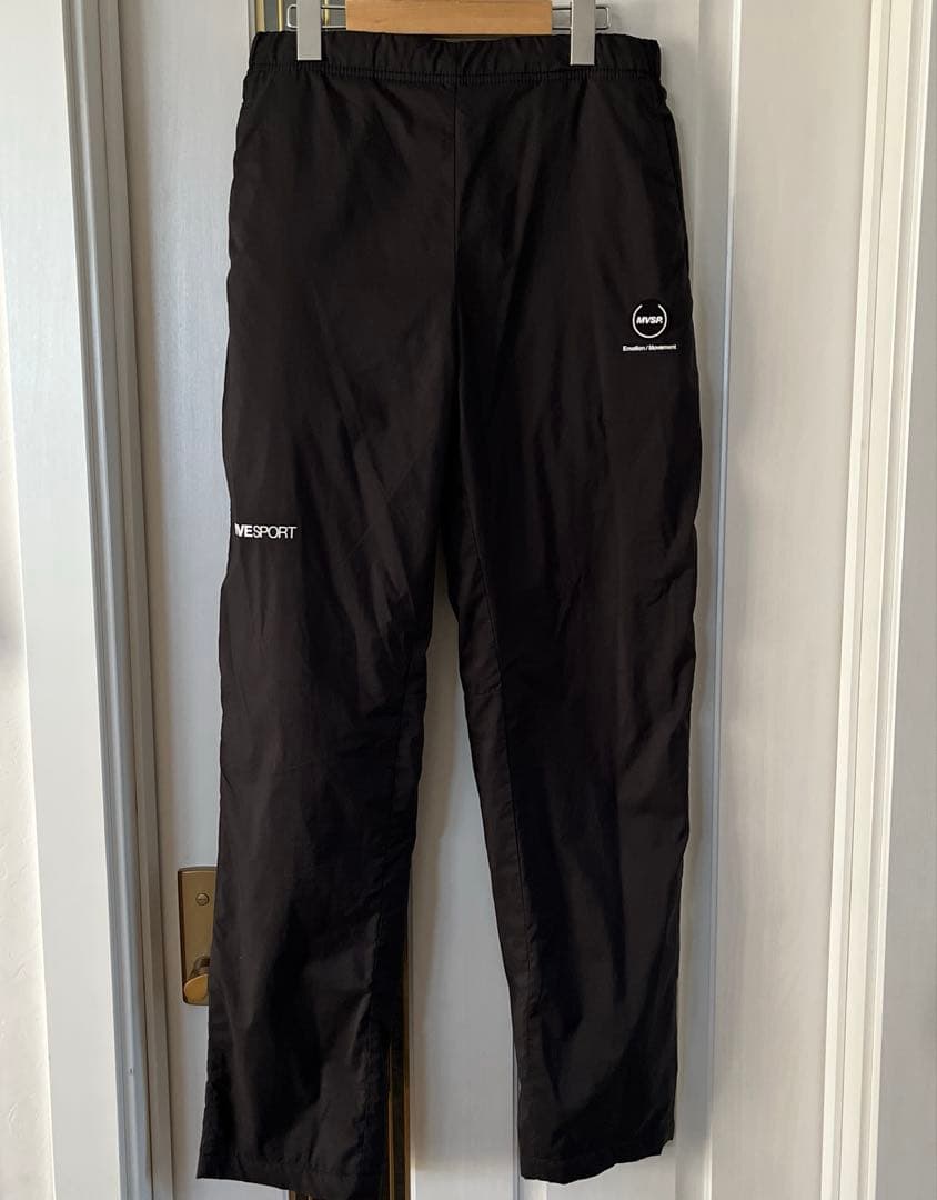 move sport デサント　ナイロンジャケット　ウィンドブレーカー　Lサイズ