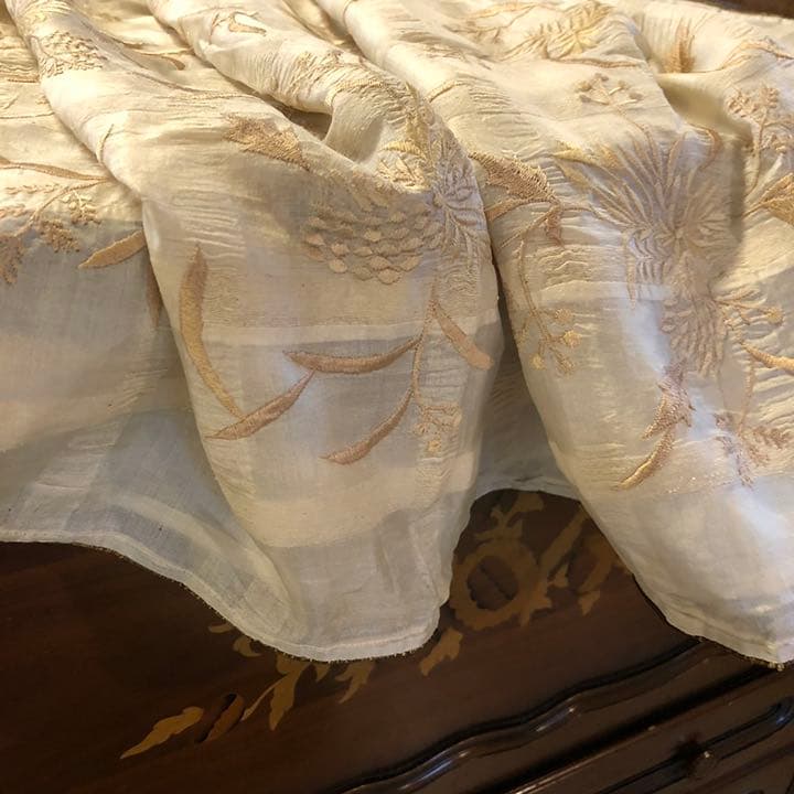 希少 anke drechsel アンケ ドレッチェル シルク刺繍 クロス