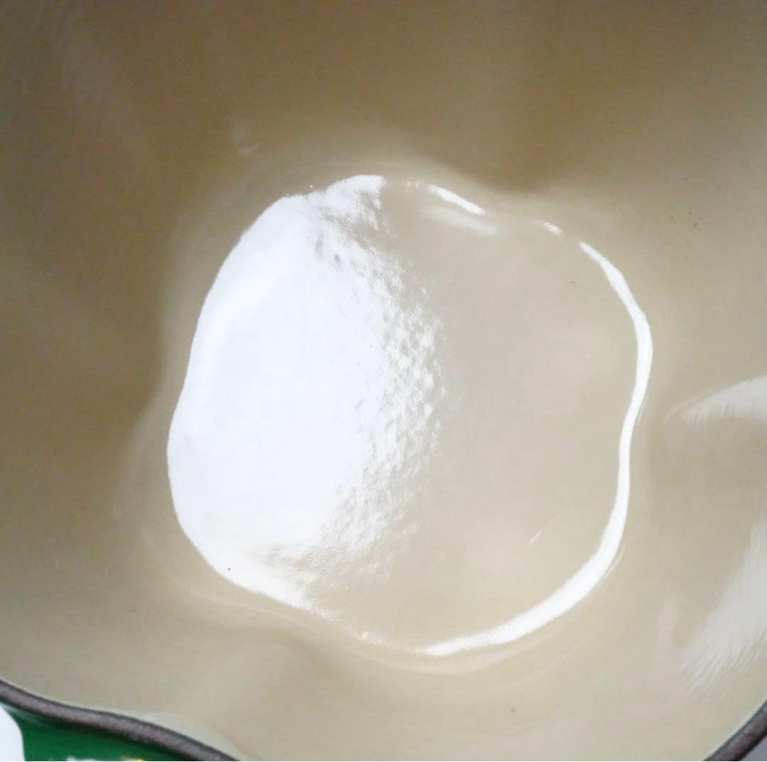 【美品】LE CREUSET　ピーマンココット　グリーン　18cm ビンテージ