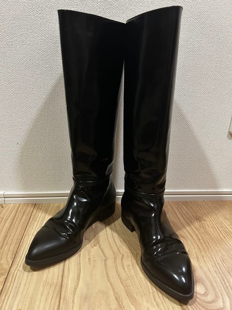 バ*ビ様 今月末日取り消し予定　CHANEL シャネル　ロングブーツ　レザー