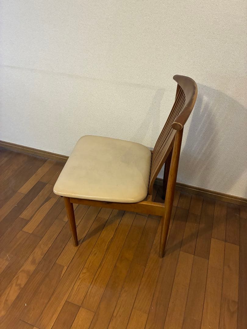飛騨産業　ビンテージチェア　カリモク　北欧家具　レトロ　昭和　アンティーク家具