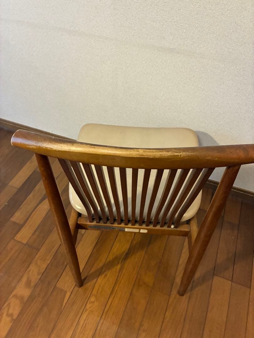 飛騨産業　ビンテージチェア　カリモク　北欧家具　レトロ　昭和　アンティーク家具