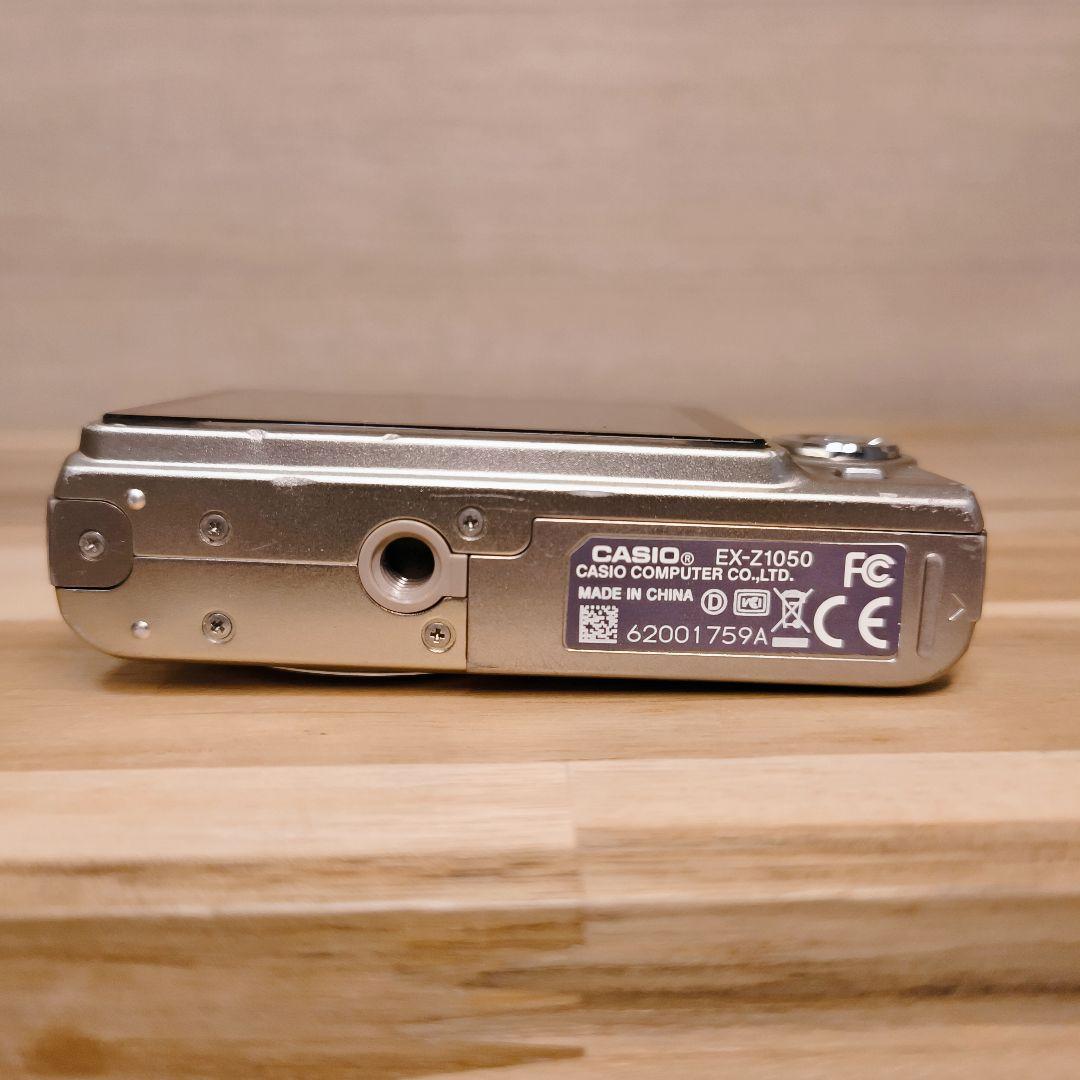 CASIO EX-Z1050 デジタル コンパクト カメラ y2k コンデジ