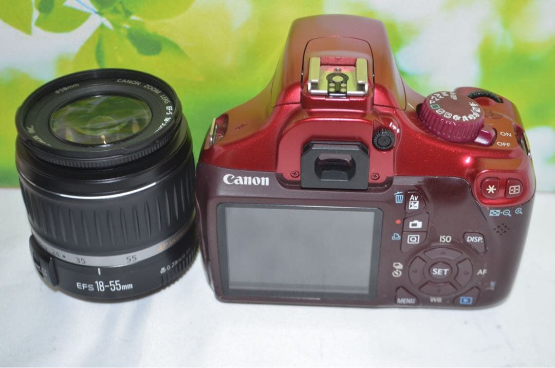 ⭐️届いたらすぐ使える⭐️Canon EOS Kiss X50 レッド