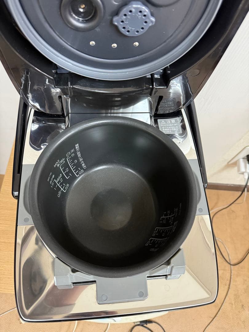 象印 炎舞炊き 圧力IH炊飯器 NW-LA10 5.5合1.0L 2020年製