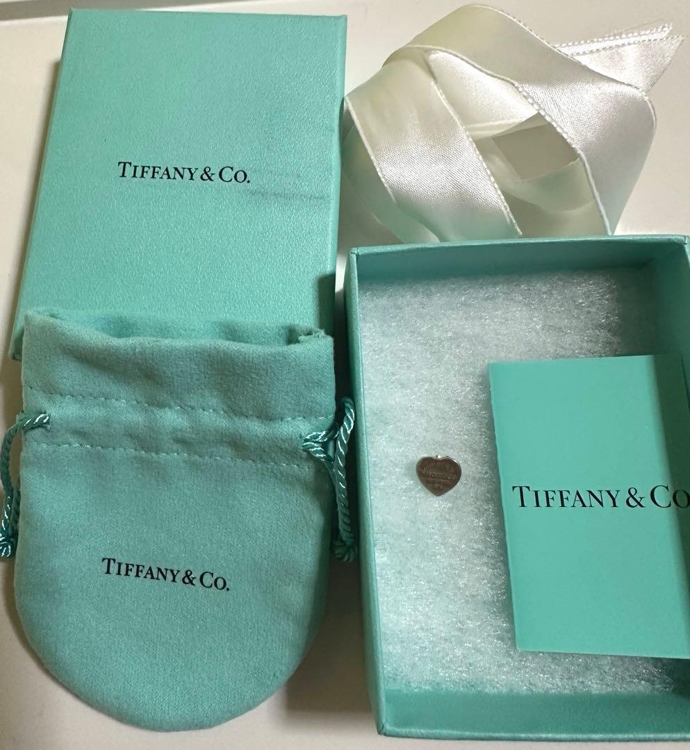 Tiffany & Co. ハート型スタッドピアス925 【片耳のみ】