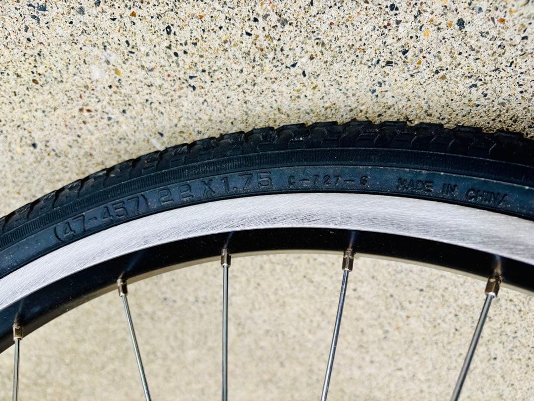 【名古屋市〜岐阜市付近、受渡し希望】 ブリヂストン　bikke 22インチ