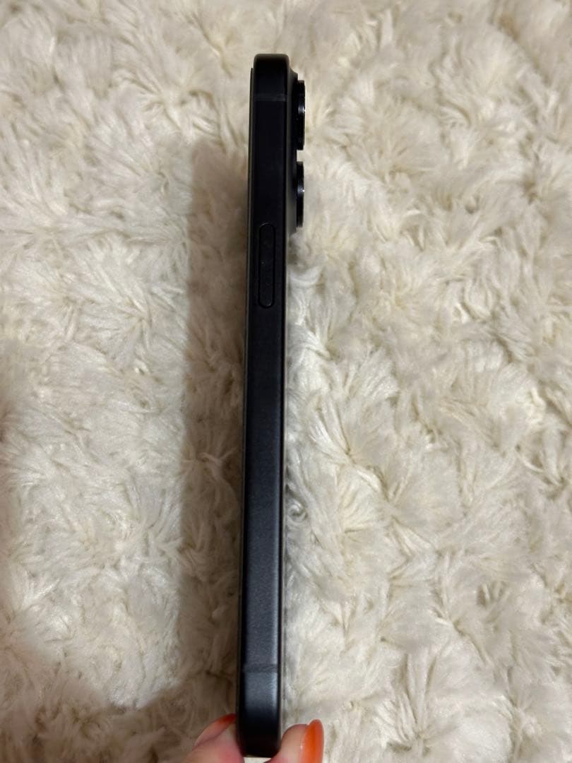 【kaorin 様】専用 iPhone15 256GB 本体 美品