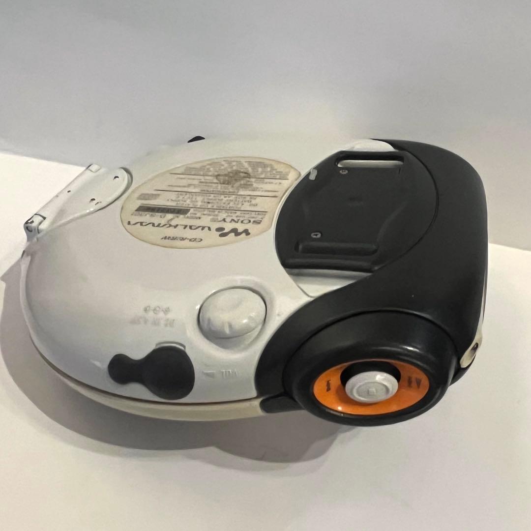 SONY SPORTS model CD WALKMAN 【ジャンク品】