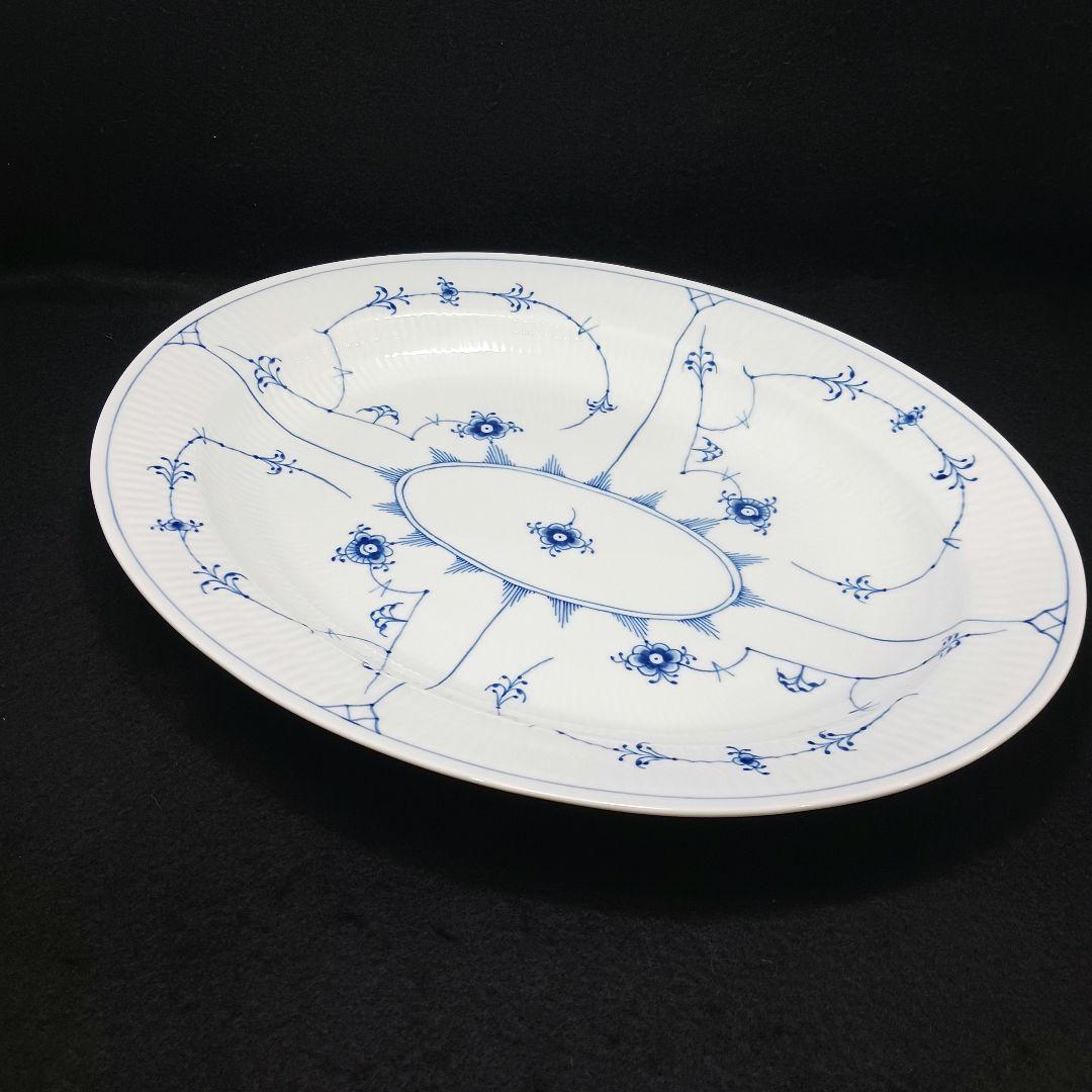 Y3332-12 ロイヤルコペンハーゲン ブルーフルーテッド オーバルディッシュ