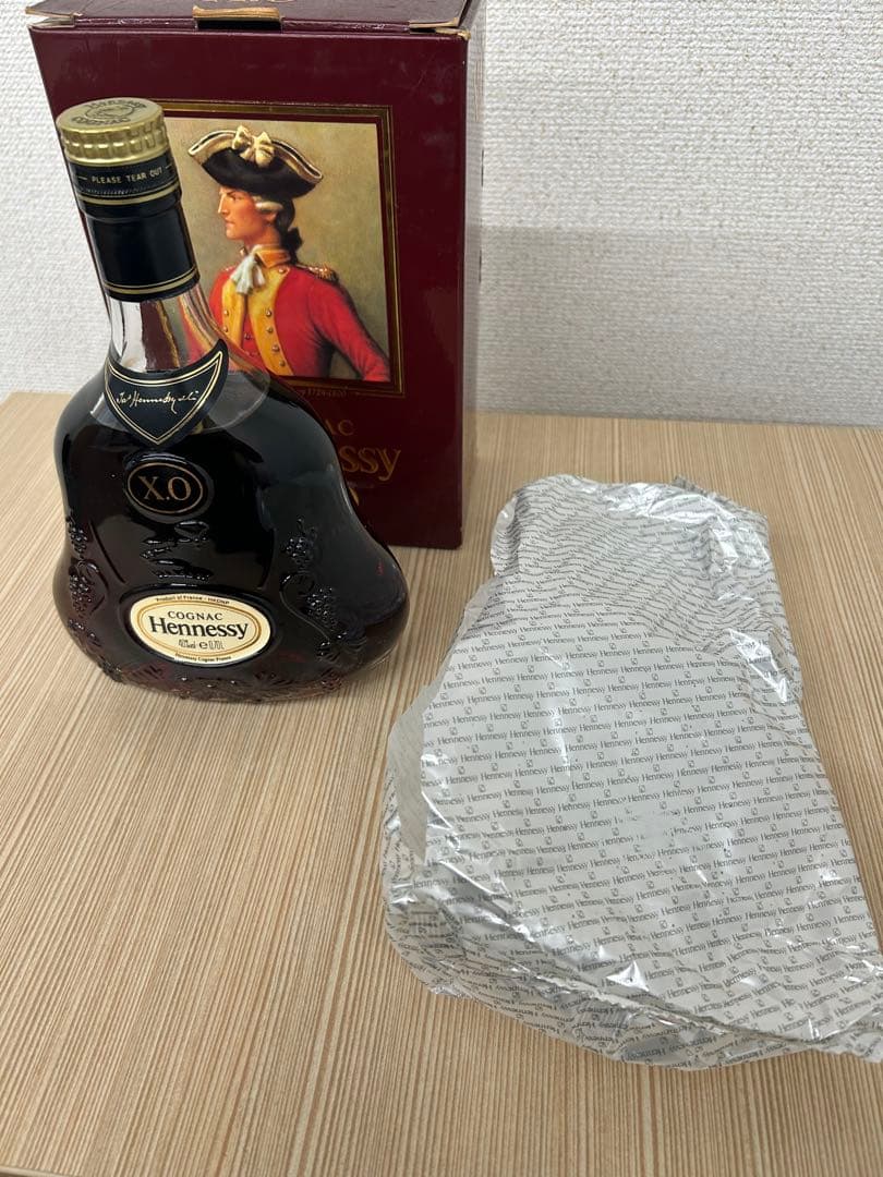 Hennessy X.O. コニャック 700ml 箱入り　未開封品