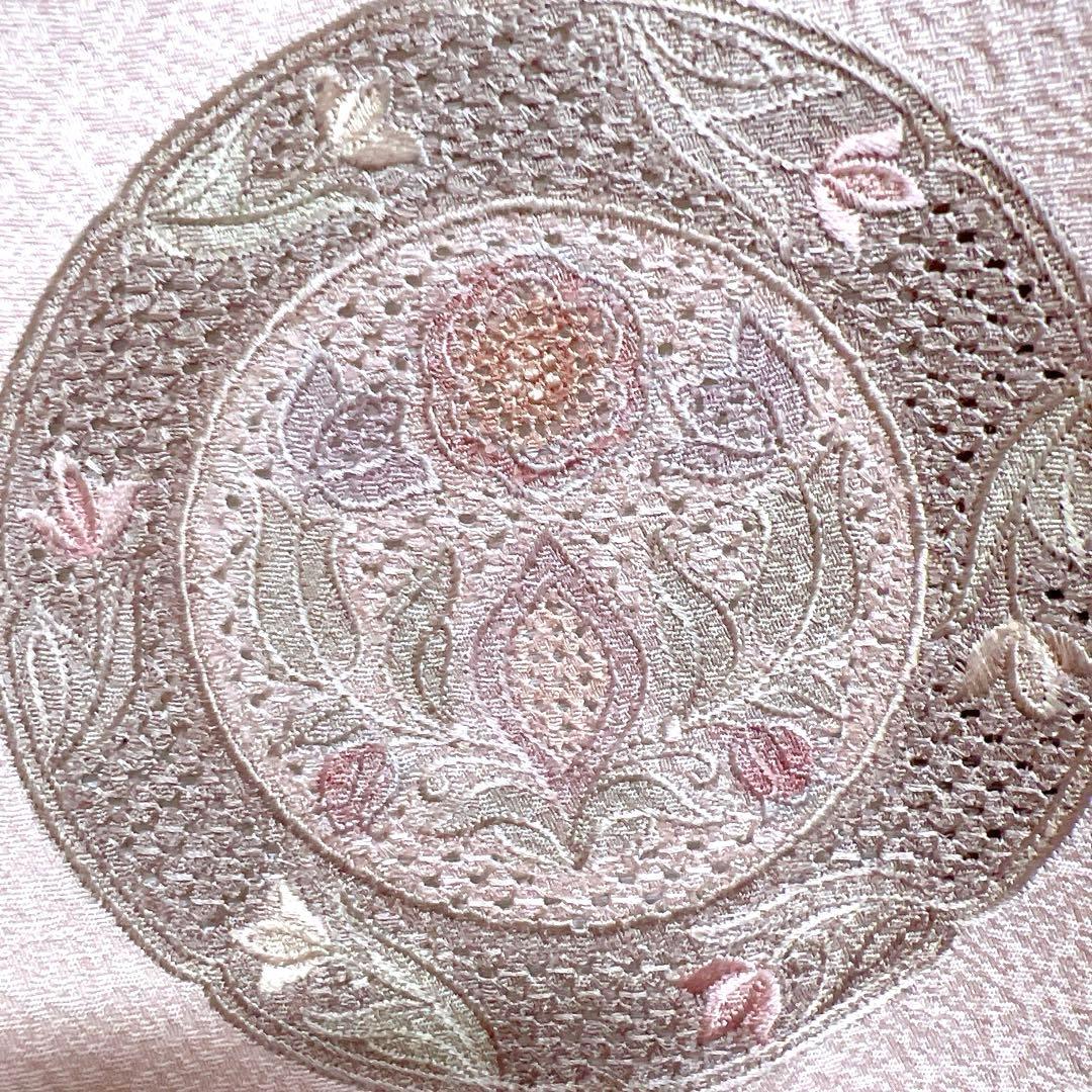 付け下げ　スワトウ刺繍　華紋　鏡裏文様　色紙　花模様　紋無し　着物　043k d