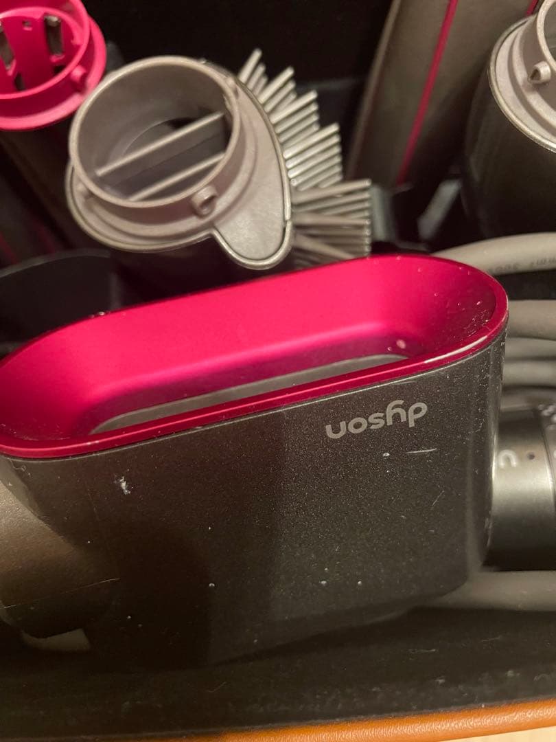 Dyson HS01 ヘアスタイラー　エアラップ