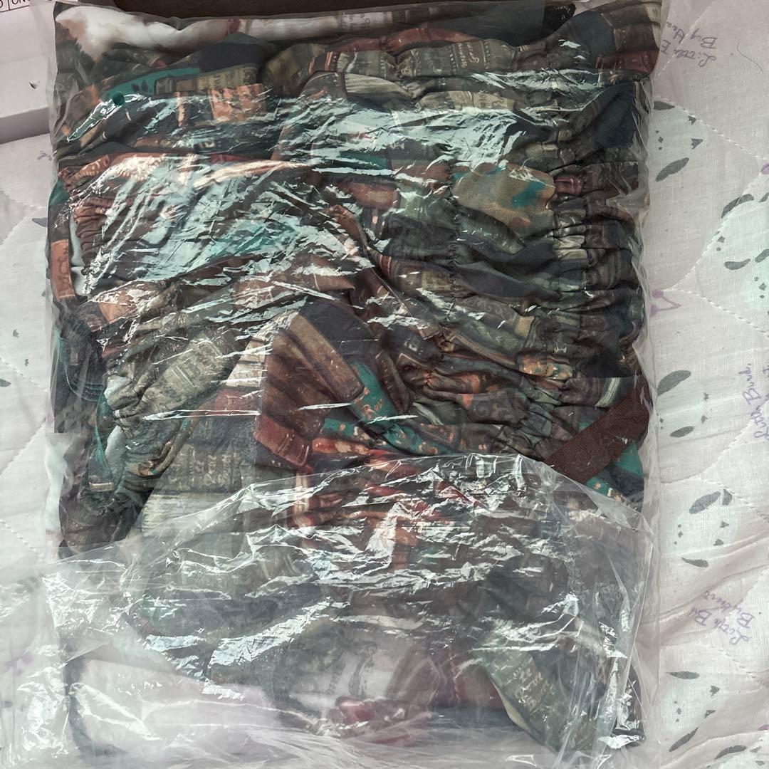 な*せ様 Queen cat 書斎柄 ワンピース 深緑 (ワンピースのみ)