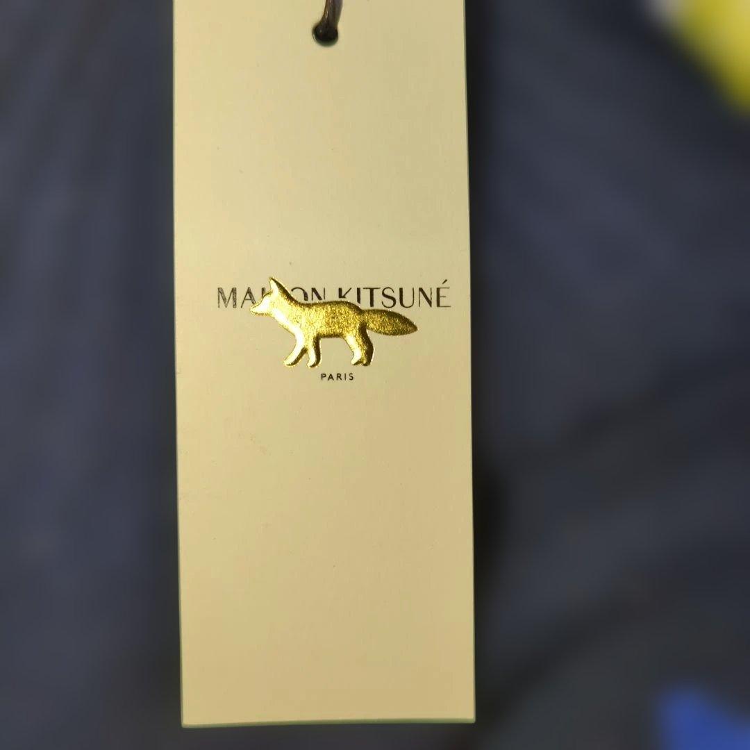 新品未使用タグ付きMAISON KITSUNÉ ネイビー タートルネックセーター