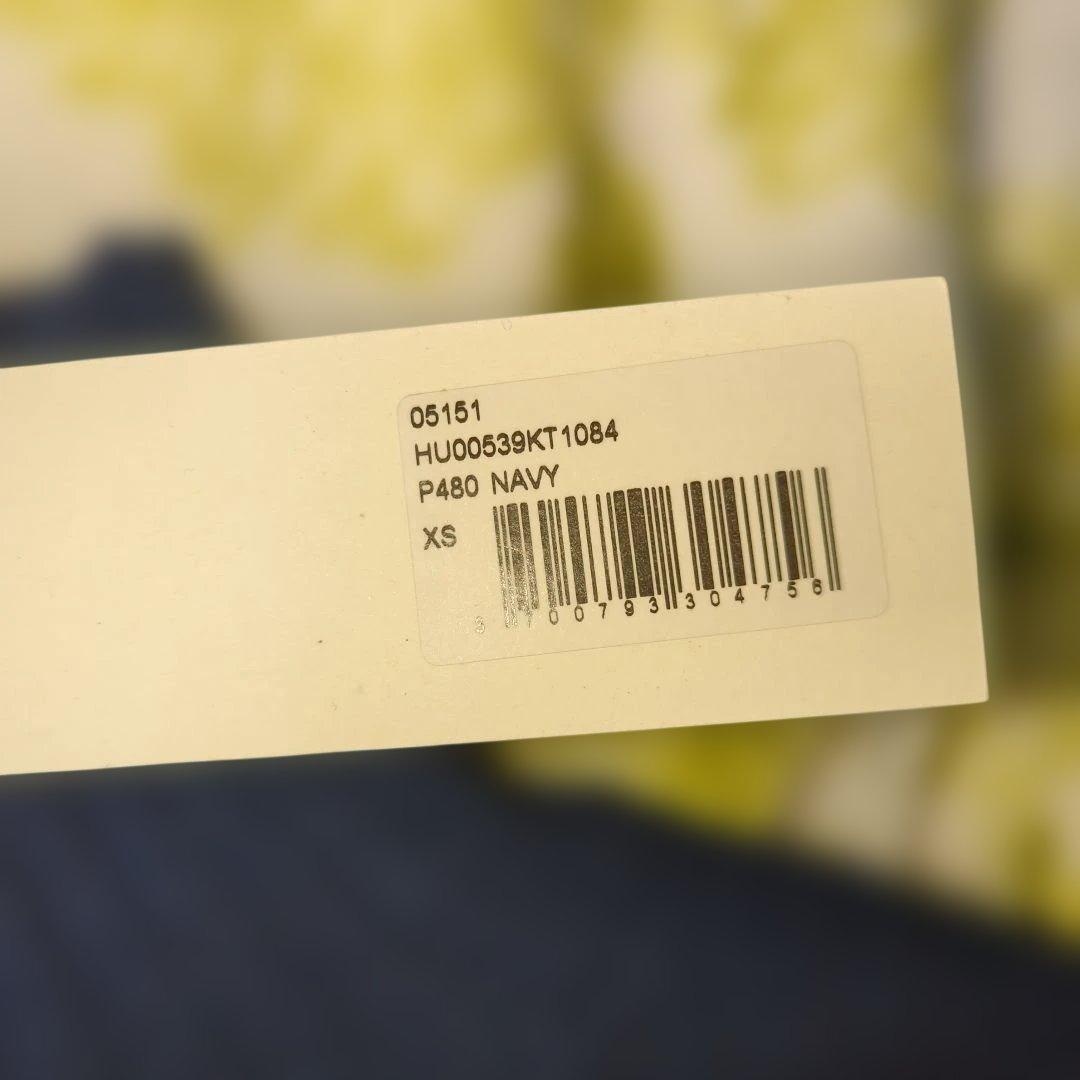 新品未使用タグ付きMAISON KITSUNÉ ネイビー タートルネックセーター