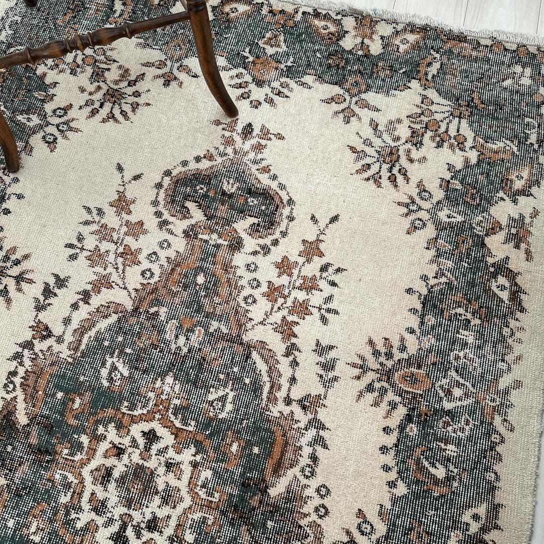 トルコ ヴィンテージラグ A101 カーキブラウン ダークグリーン メダリオン