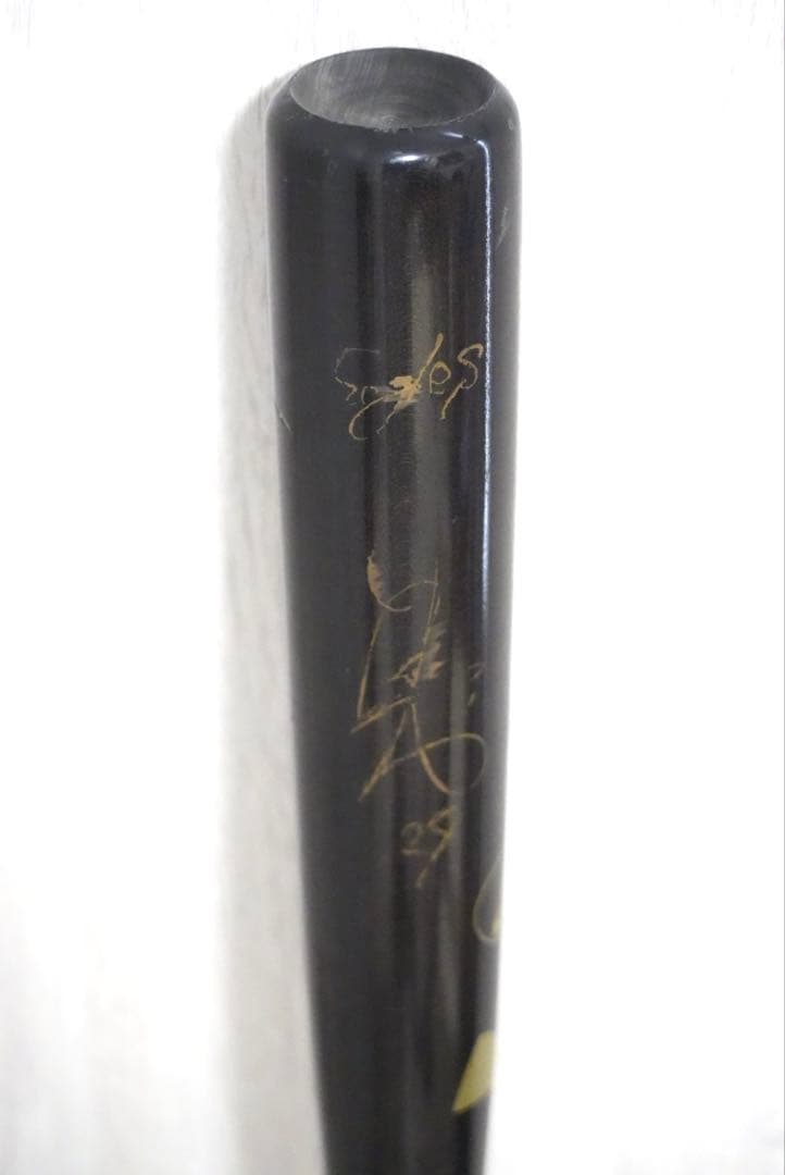 アンダーアーマー　プロ野球　支給品　実使用　サインバット　木製