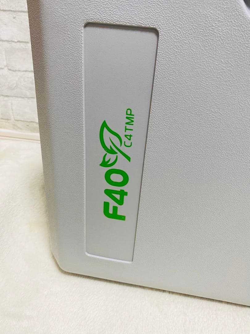 ポータブル冷蔵庫F40C4TMP　18L 車載冷蔵庫動作良好