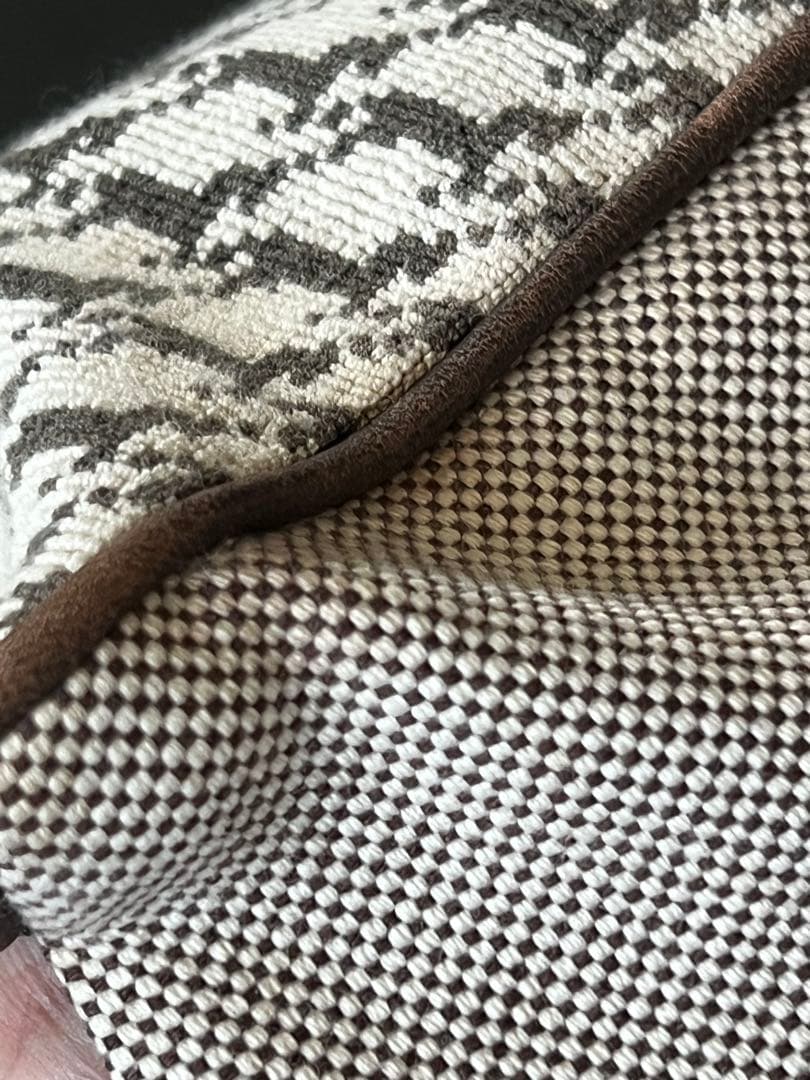 エルメス　シュヴァルピクセル　40cm クッションカバー