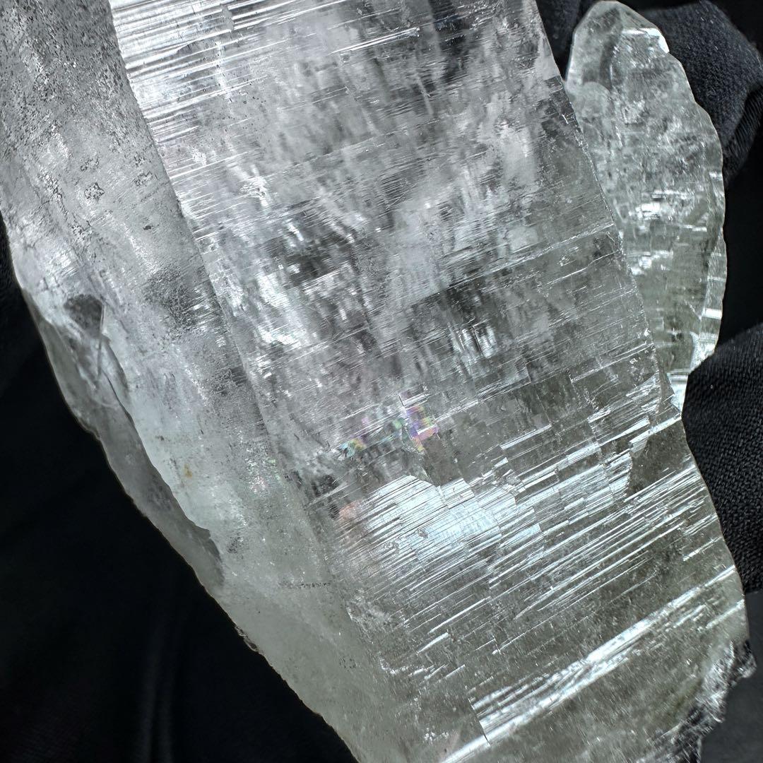 希少貴重マニハール産 高透明ヒマラヤ水晶クラスター クローライト共生A1215