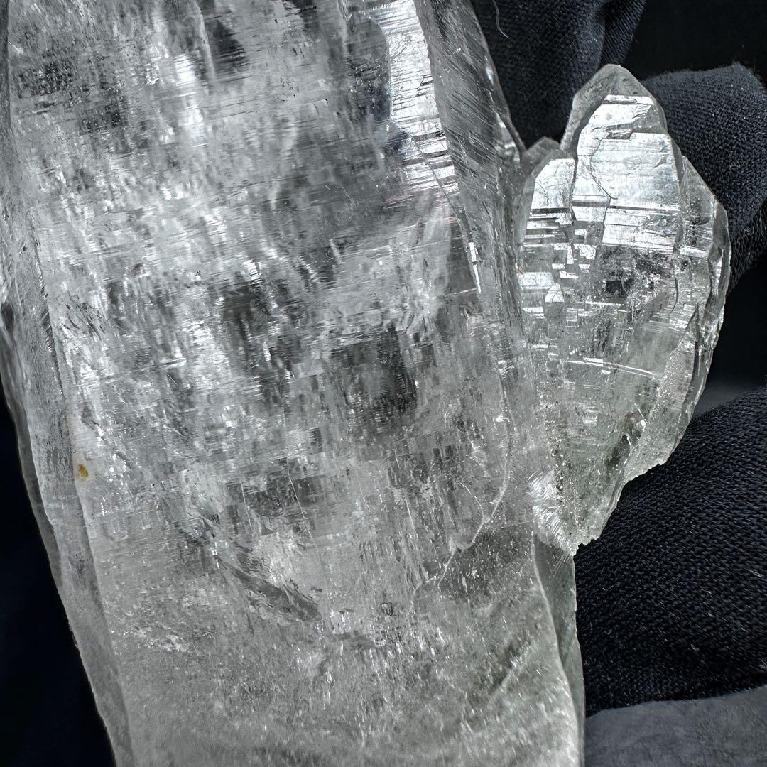 希少貴重マニハール産 高透明ヒマラヤ水晶クラスター クローライト共生A1215