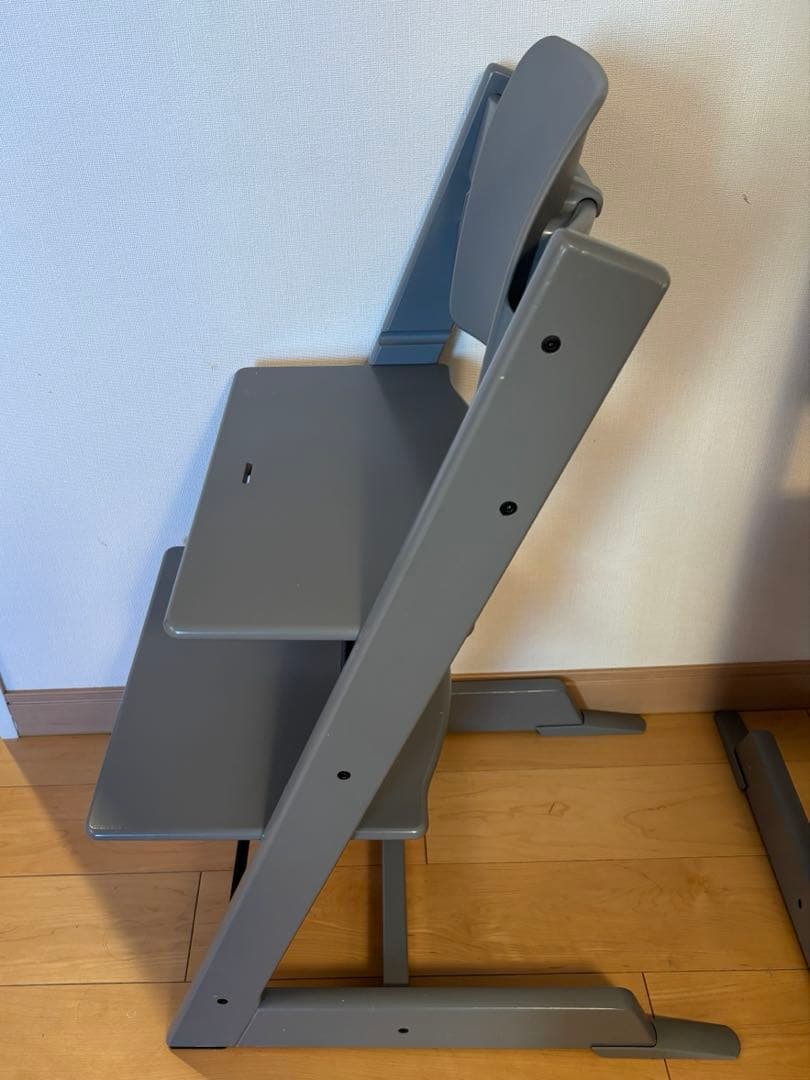 ストッケ　トリップトラップ　ストームグレー（ライトグレー）