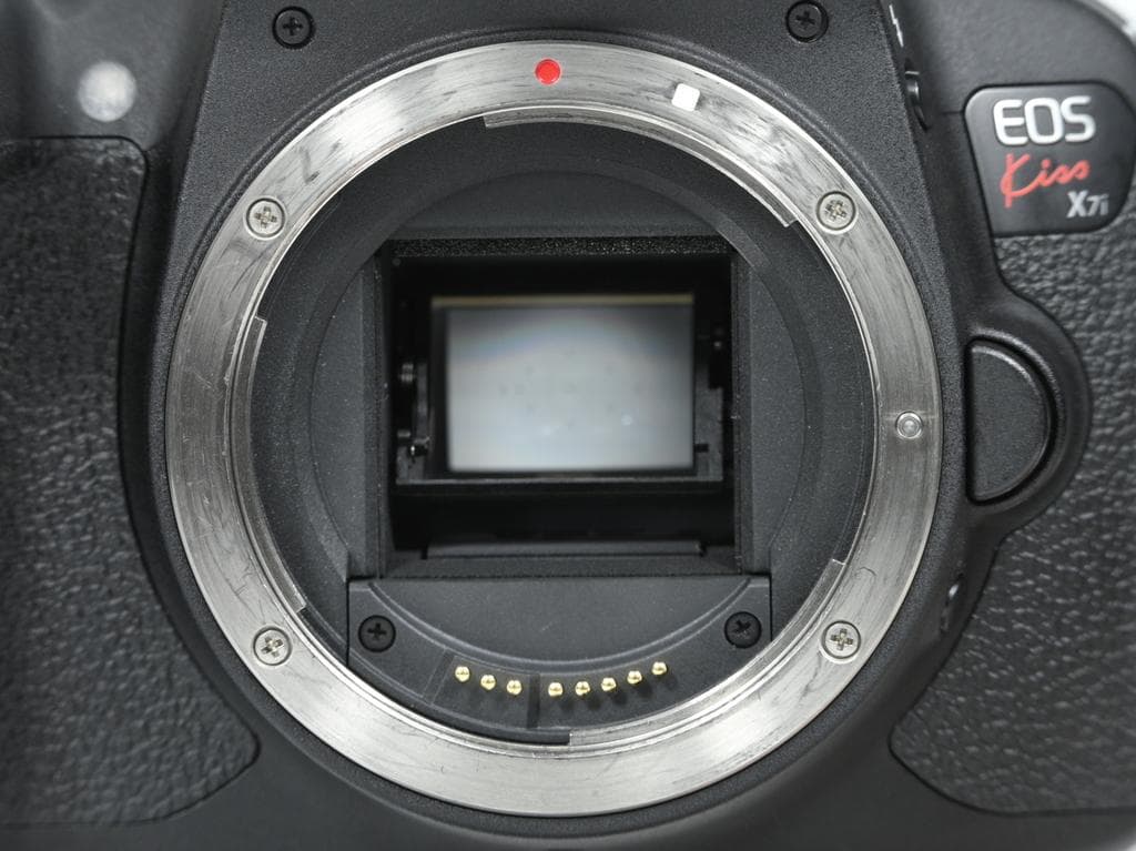 【美品】 キヤノン　Canon EOS kiss x7i ボディ