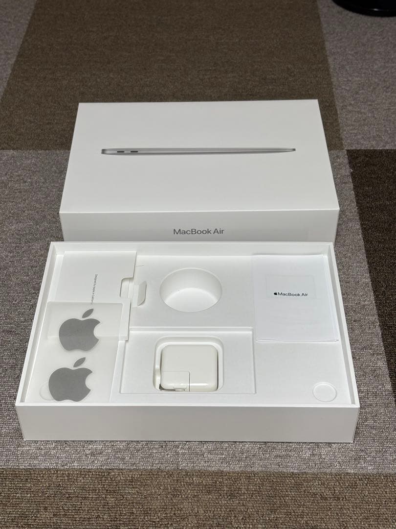 MacBook本体 MacBook Air13 2020Intel 16M 512GB