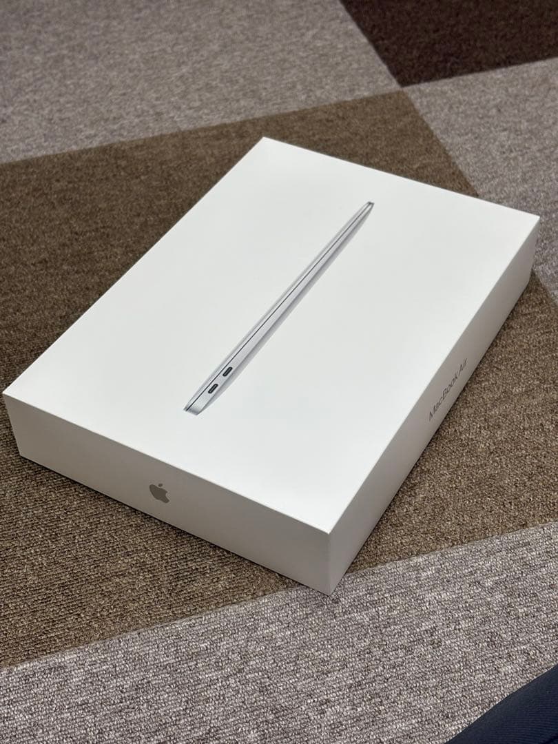 MacBook本体 MacBook Air13 2020Intel 16M 512GB