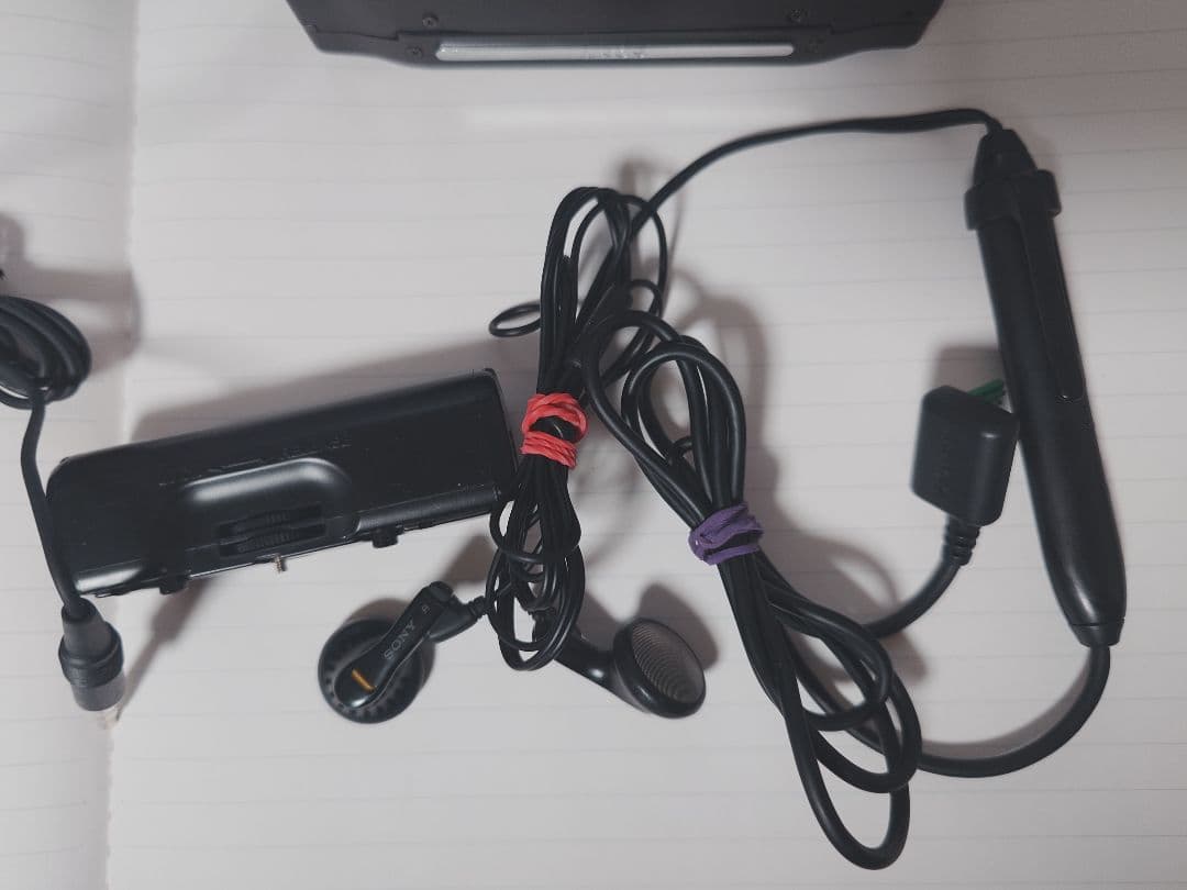 SONY ソニー　ポータブルカセットプレーヤー ウォークマン WM-F707