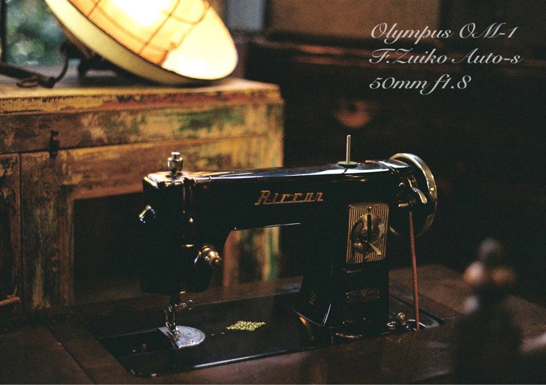 ★完動品＊美品＊初期保証付★OLYMPUS OM-1／f1.8レンズ★本革外装！