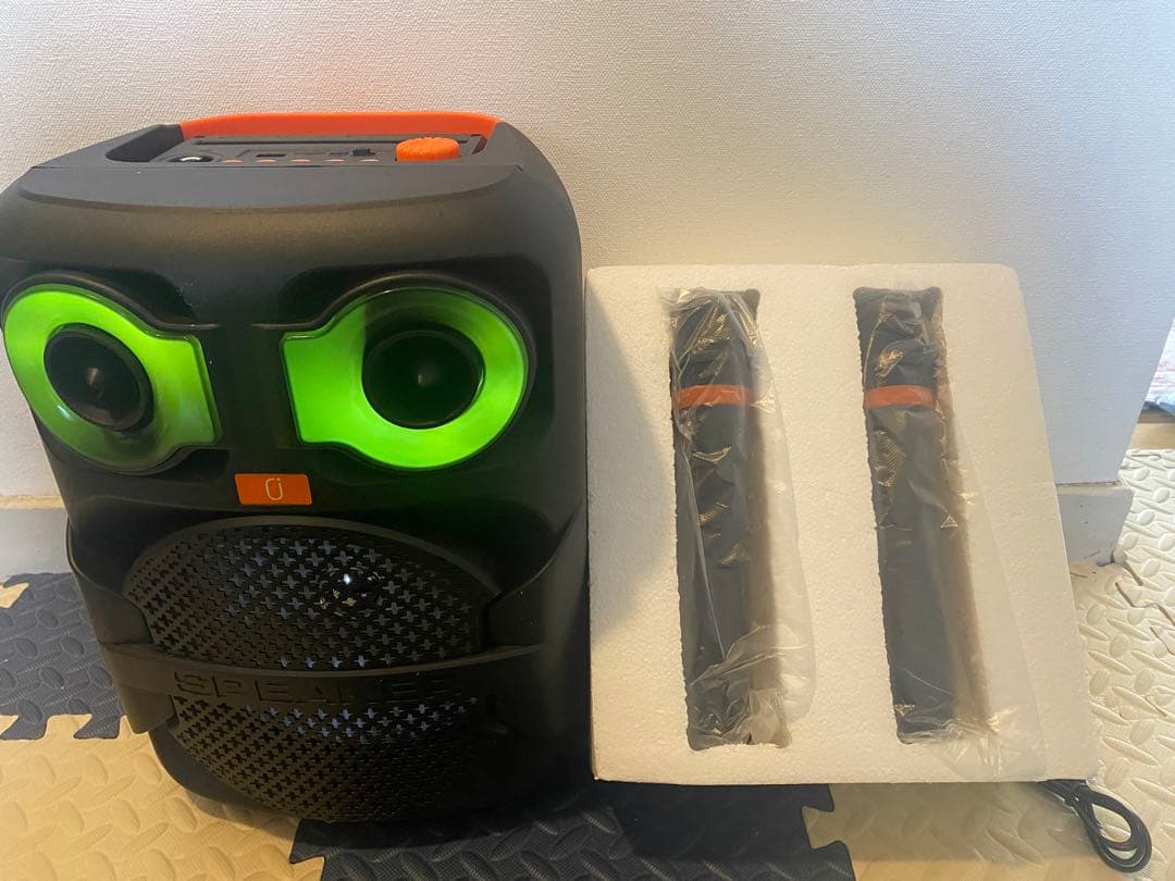 新品　JYXT28 ポータブルカラオケマシン（ワイヤレスマイク2本付き