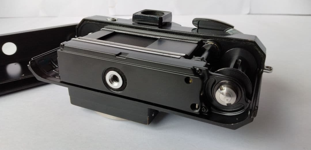 NIKON ニューF 741万台ブラック　黒　F36モードラ対応ボディ