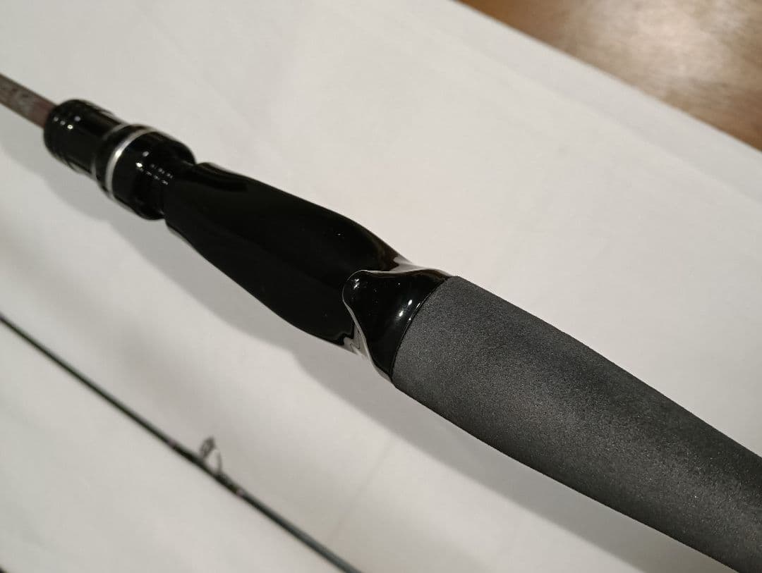 美品　ダイワ(DAIWA) タイラバロッド 紅牙 69HB　★ピンクラメ