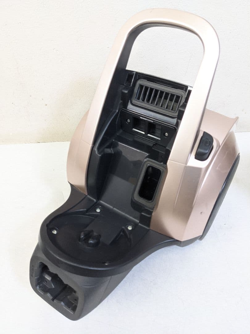 Panasonic MC-SR570G-N 2020年製 サイクロン式掃除機