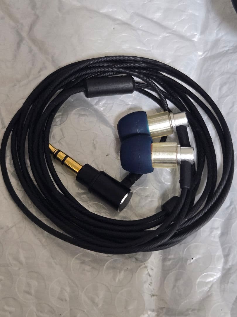 【希少銀】final F3100 シルバー限定版ほぼ未使用 付属品完備 廃盤名機